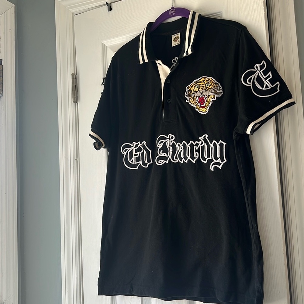 Ed Hardy Y2k Vintage black Tiger men’s polo shirt sz medium excellent condition